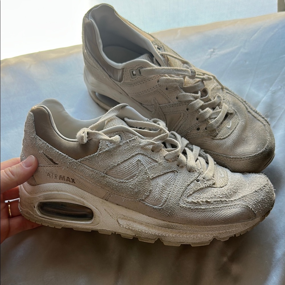 Nike Air Max Women's Beige Sneakers - Picture 2 of 4